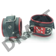 Широкие черные наручники с красным декором